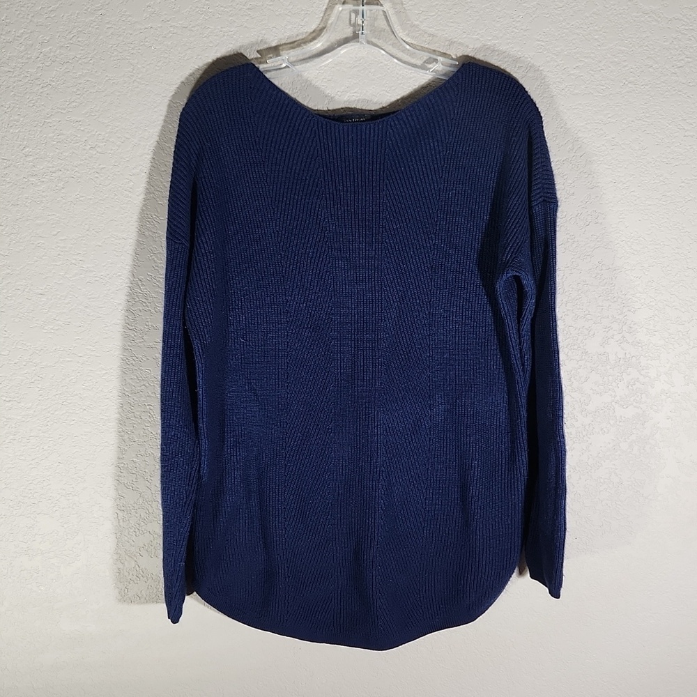 Ann Taylor Sweater Factory Size L Navy Blue Rounded Hem Knit